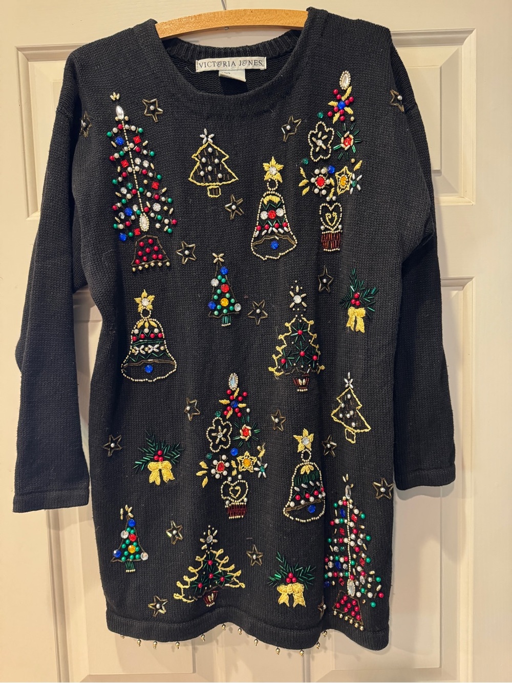 Victoria Jones Woman Black Beaded Embellished Holiday Sweater